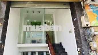Cho Thuê MB 3x13m 2 Phòng Tách Biệt KDTD Ngay Mặt Tiền 3/2 Quận 11
