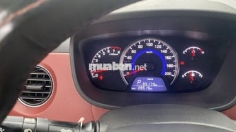 Hyundai i10 Hatback Đỏ 85179 km