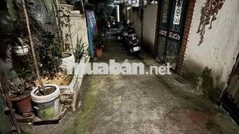 Trung Tâm Hai Bà Trưng - 10M ra oto -Nhà nhỏ tiền
