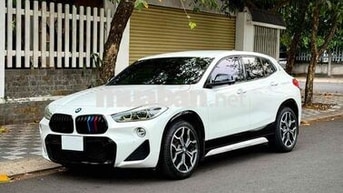 BMW X2 2***km Trắng nội thất Đen