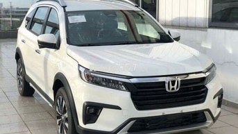 Honda BR-V L Trắng tặng gần 100% LPTB