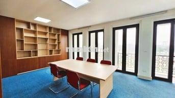 Cho thuê sàn văn phòng Lê Duẩn 150m2 30tr full nội thất đẹp keng