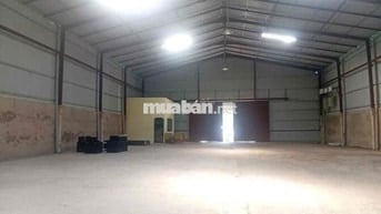KHO XƯỞNG + KHUÔN VIÊN RỘNG ( 1.500m2 ) BÌNH TÂN