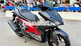 Yamaha NVX 125 2018 Đen Đỏ