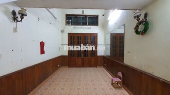Chính chủ cho thuê nhà 35m2x2.5 tầng tại hồng mai