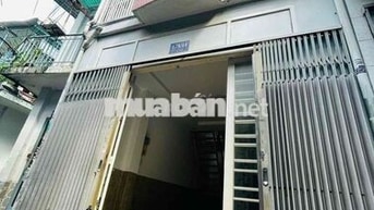 Bán nhà ngay gần chợ gò vấp và đại học Công Nghiệp 4