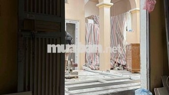 Chính Chủ Bán Nhà Ngõ 302 Đường Láng