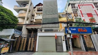 Bán nhà mặt tiền nội bộ Lê Hồng Phong, P12, Q10.DT:5x25, 1tr5l, giá:35