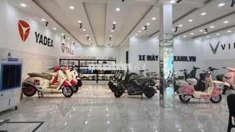 CHO THUÊ NHÀ 10X25(TRỆT+2 LẦU) TRỐNG SUỐT LÊ TRỌNG TẤN KẾ AEON TÂN PHÚ