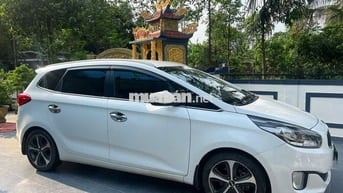 KIA RONDO 2016 5 vạn Km, Trắng