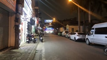 Phố Chu Huy Mân – Long Biên – Ô Tô – 61 M2 – Đất – MT 4.5 M – Giá 9.4 