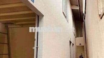 Trọ lối đi riêng, đường Phạm Hùng, gần Cao Lỗ Parc Mall. Chỗ hồ bơi
