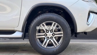 Toyota Fortuner 2018 2.7 4x2 Trắng