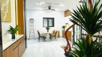Chính chủ bán nhà Láng Hạ 55m2, xây 5 tầng, gần phố, ở luôn