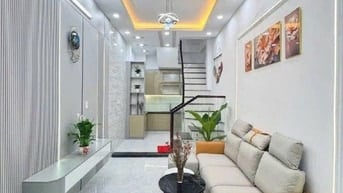 MỘT CĂN DUY NHẤT , NHÀ TÔN ĐẢN , QUẬN 4 GIÁ QUÁ MỀM CHỦ CẦN RA GẤP