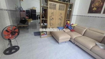 BÁN NHÀ 2 TẦNG, 47.5M2, 3.3 TỶ, TRẦN ĐÌNH NAM, GẦN SÂN BAY, Ở NGAY