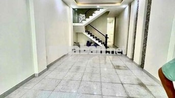 Cần cho thuê nhà đường nội bộ 4x20m 2 lầu st 4pn 3wc 12tr