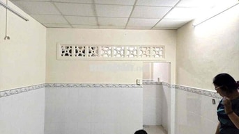 Cần cho thuê nhà 3.5x8m gác suốt có ban công 6tr