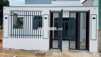 CHÍNH CHỦ CẦN BÁN NHÀ CẤP 4,  3 PHÒNG NGỦ