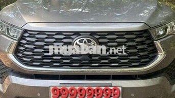 Toyota Innova Cross Nâu Đồng 46682 km