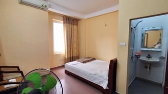 Phố Ngọc Thuỵ - Long Biên – Ô Tô – 89 M2 – 5 T – MT 4 M – Giá 18.8 Tỷ.