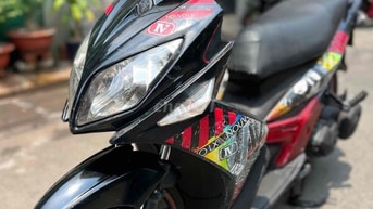 Cần bán gấp xe đang đi novo lx 150 còn zin giấy tờ hợp lệ thic hợp cho