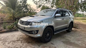 Toyota Fortuner - Số Sàn Dầu - Zin Toàn Tập