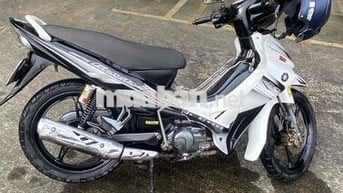 Yamaha Jupiter Gravita Trắng đen