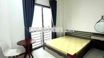 CHO THUÊ CHDV CAO CẤP MỚI KENG BAN CÔNG FULL TIỆN NGHI HIỆN ĐẠI