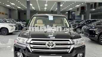 Toyota Land Cruiser LC200 2016 Đen