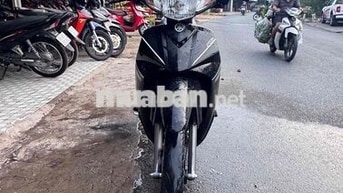 Yamaha Sirius màu Đen