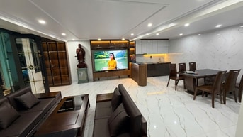 cần bán nhà hai mặt tiền ngõ rộng 60m2 trung tâp giáp phố cổ pháp lầủ