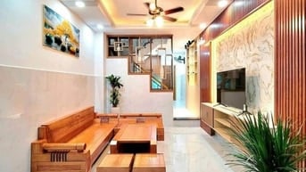 Làm ăn thua lỗ bán gấp nhà Đ.Nguyễn Đình Chiểu Q3. 63m2/giá 980tr.SHR