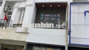 CHO THUÊ NHÀ MT TRẦN MINH QUYỀN, QUẬN 10 (4,5x19m, 3 lầu 6PN)