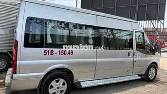 Ford Transit 16 chỗ cuối 2015 xe du lịch xịn.