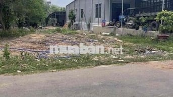 Bán Gấp Lô Đất 300m2/620Triệu Gần Chợ Lai Uyên,Bàu Bàng kinh doanh tôt