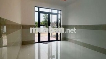 BÁN NHÀ TRỆT MỚI 💯 2PN 
 KDC Đông Phú, Châu Thành, TP. Cần Thơ