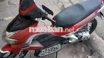Honda Air Blade màu Đỏ
