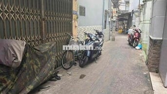 Bán Nhà Q4 – 100m² – 3 Tầng – Sẵn Dòng Tiền