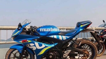 Suzuki GSX màu Xanh
