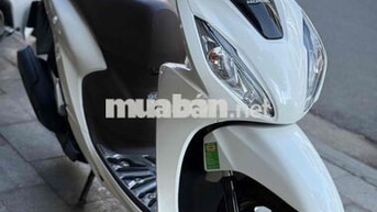 Honda Vision màu Trắng biển 43