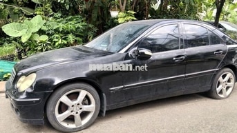 Mercedes-Benz C240 2004 Đen