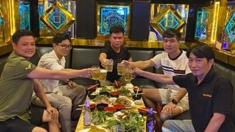 Sang quán karaoke -quán bún bò