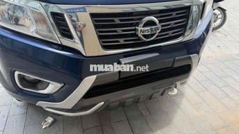 Nissan Navara Xanh 5 chỗ Dầu Tự động