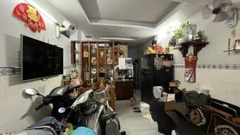 Hẻm ô tô thông Huỳnh Tịnh Của, Quận 3 – 18m2, 2 tầng, cực hiếm, hơn 2 