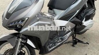 Honda Air Blade Bạc