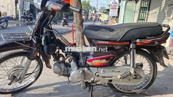 Honda Dream màu Nâu