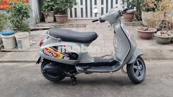 Bán xe Piaggio Vespa LX Xám