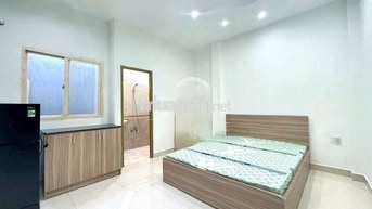 CHO THUÊ CHDV FULL NỘI THẤT ĐƯỜNG LÝ THƯỜNG KIỆT, THÀNH THÁI 