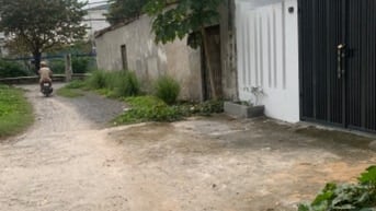 Bán đất thổ cư, xây dựng tự do, bên hông trường Thành Công